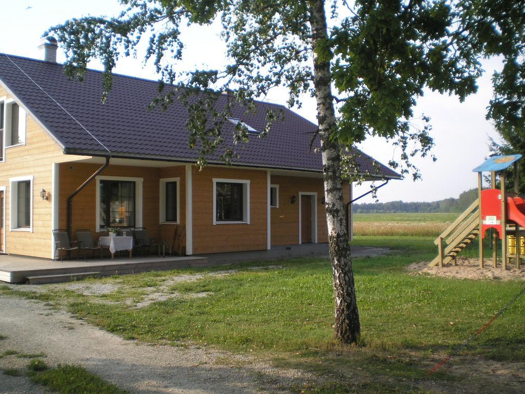 Hotel Soomaa Water Camp Jõesuu Esterno foto