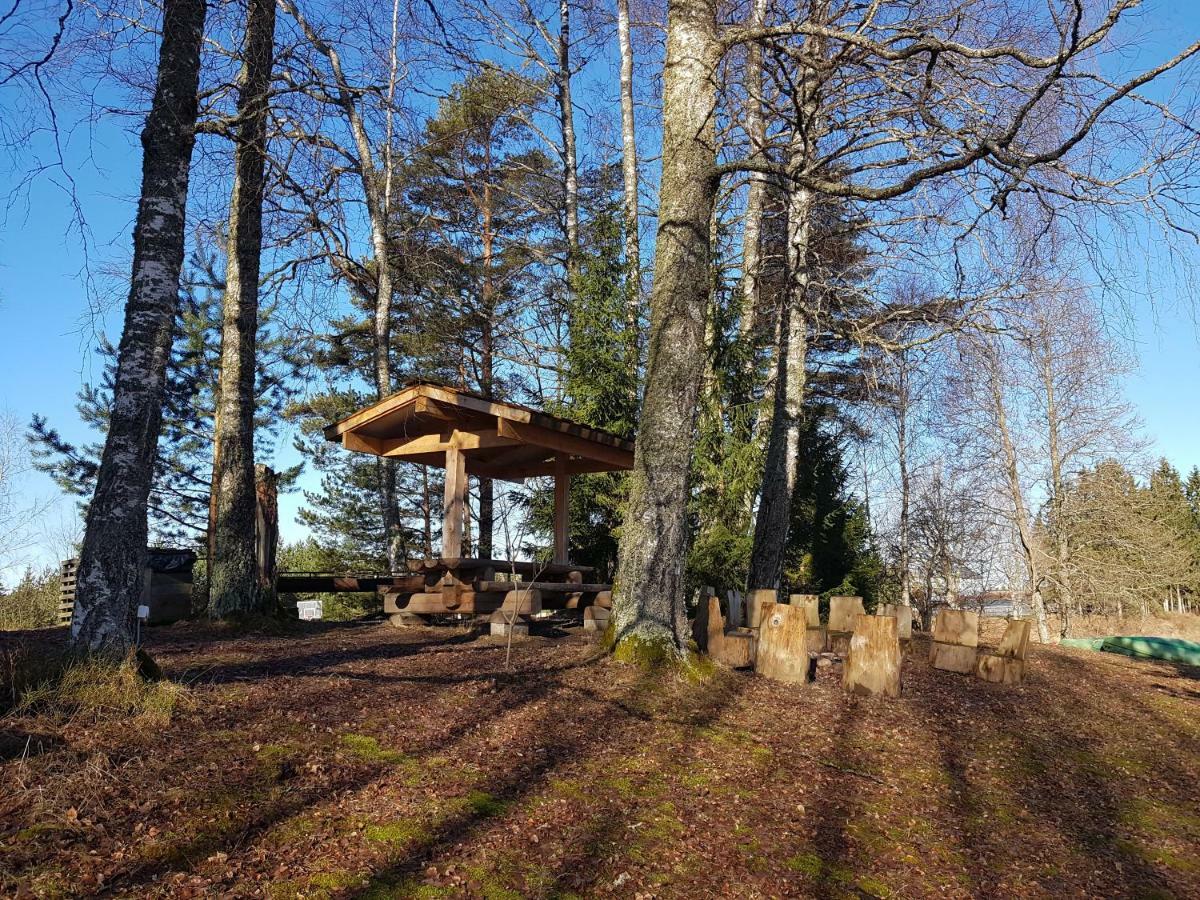 Hotel Soomaa Water Camp Jõesuu Esterno foto